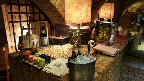 Maralunga Pizza Grill & Bar